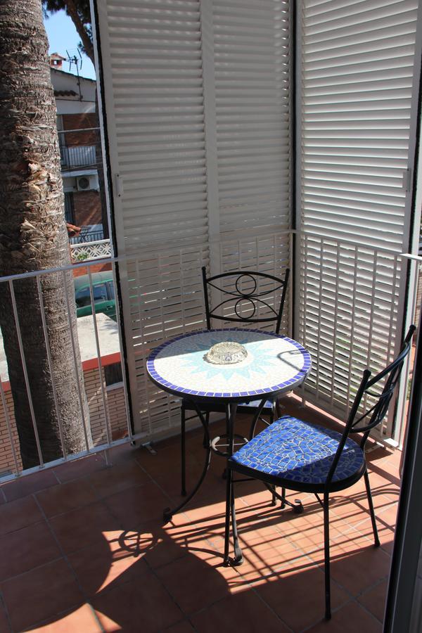 Apartamentos Caru カステルデフェルス エクステリア 写真